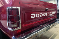 Dodge-D100-short-bed-V8-Pick-up-1989-Automatik-13